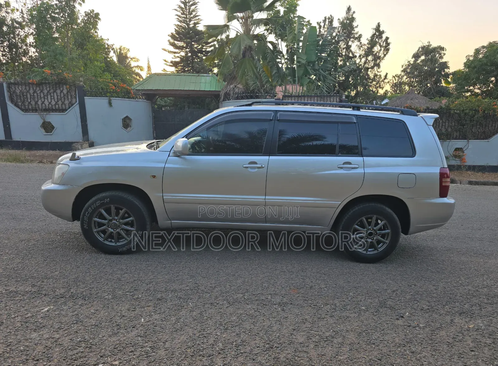 Toyota Kluger 2004 Silver