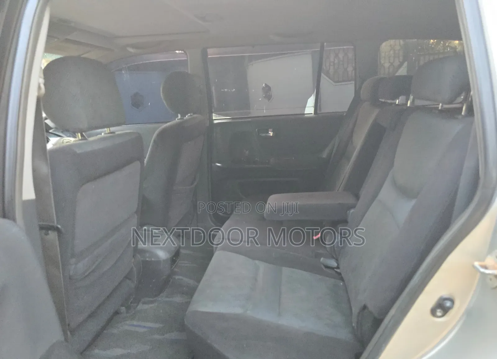 Toyota Kluger 2004 Silver