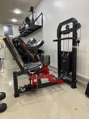 Leg Adduction and Abduction Machine