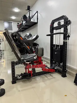 Leg Adduction and Abduction Machine