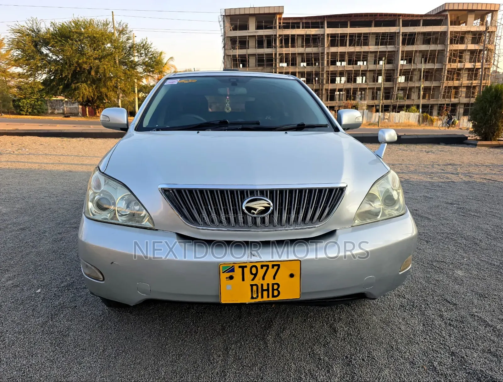 Toyota Harrier 2005 Silver