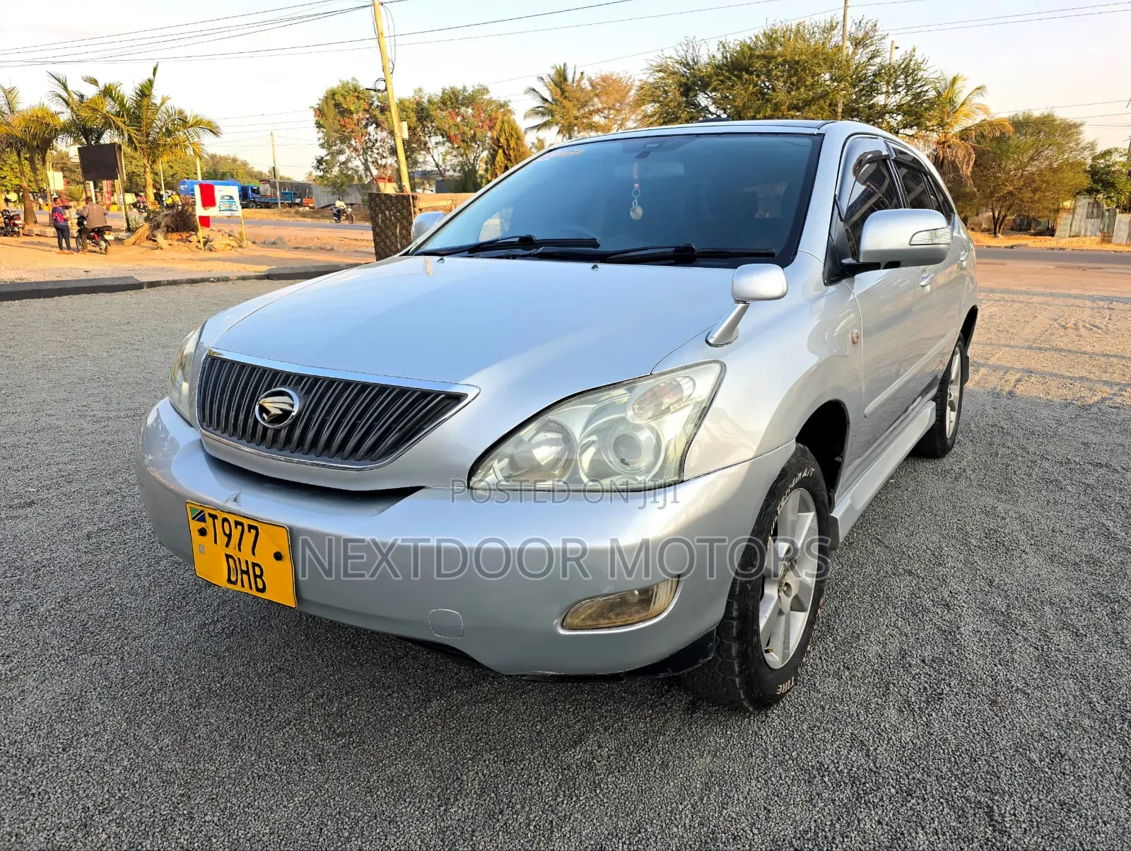 Toyota Harrier 2005 Silver