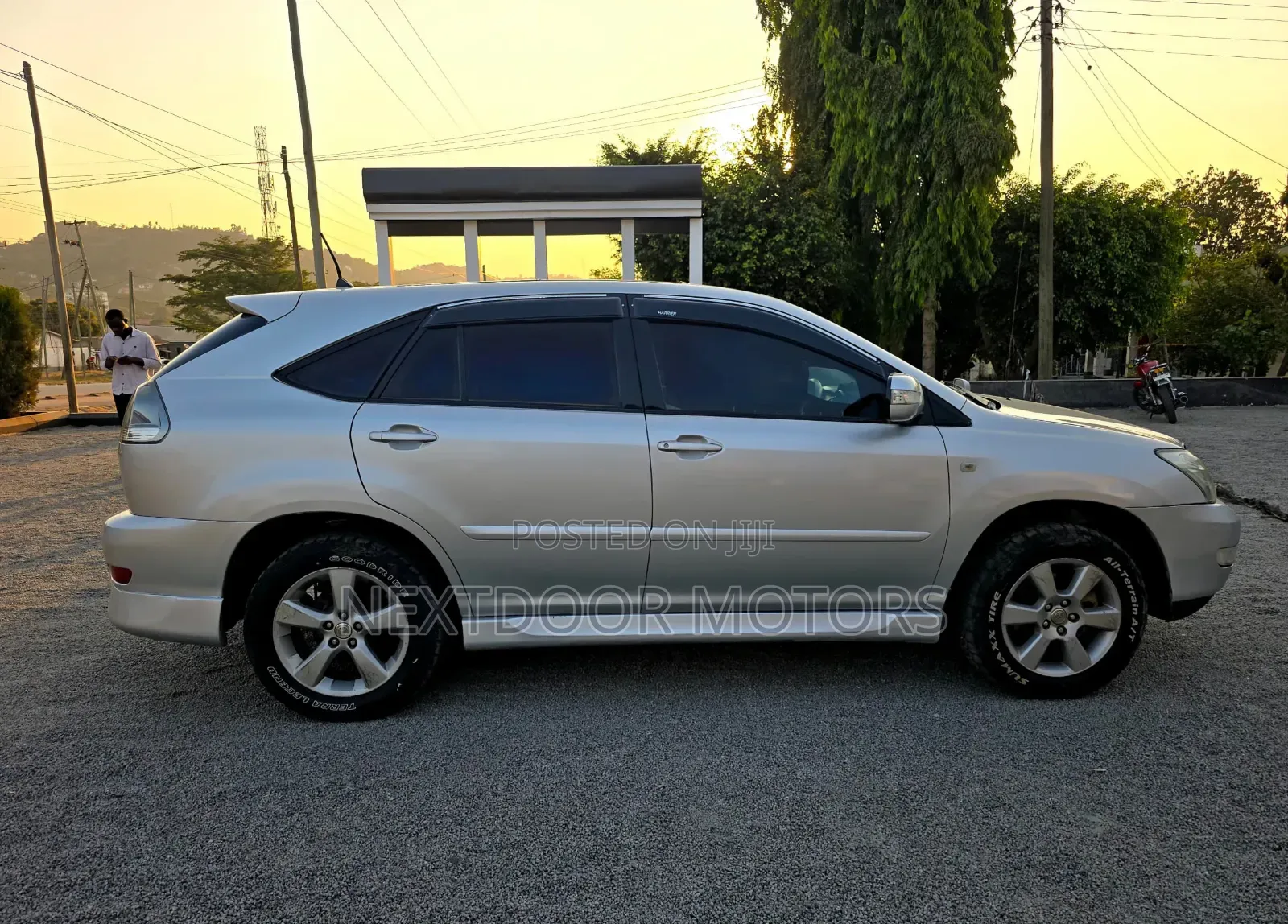 Toyota Harrier 2005 Silver