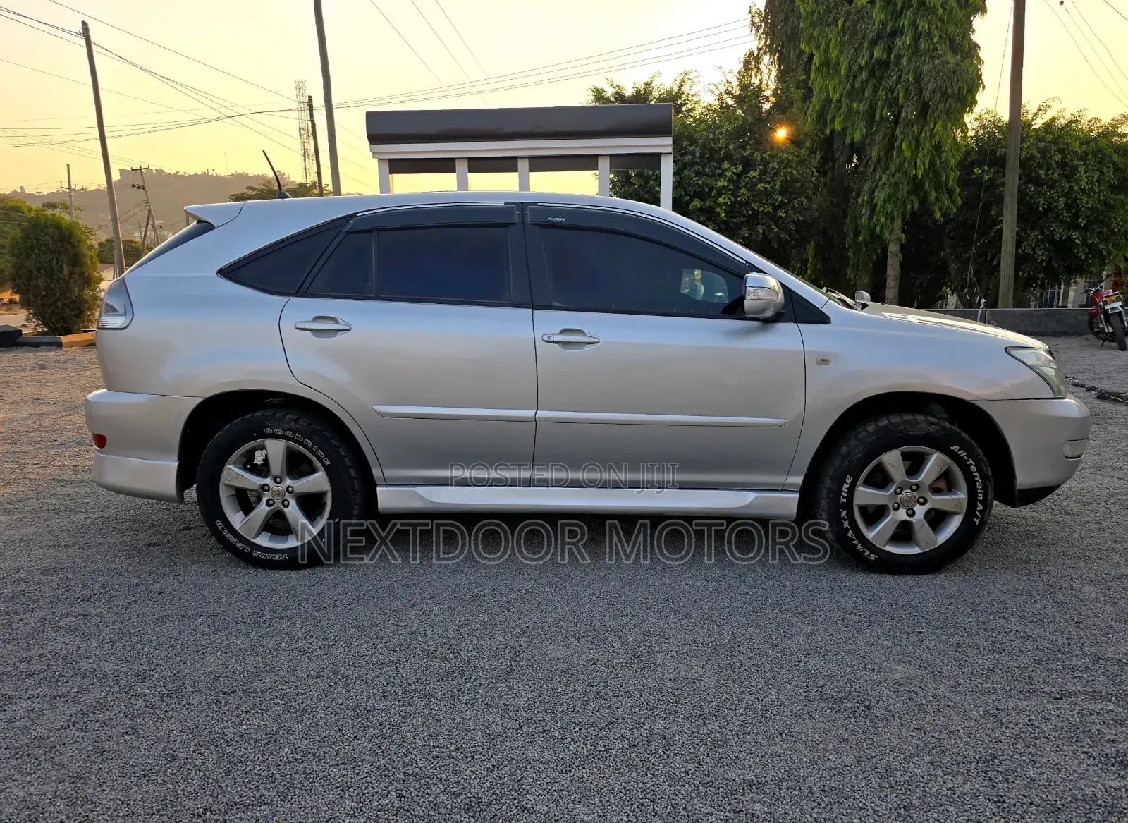 Toyota Harrier 2005 Silver