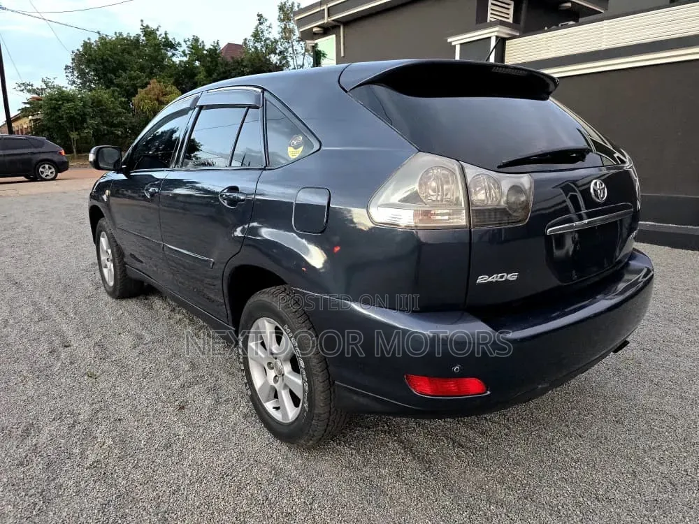 Toyota Harrier 2003 Gray