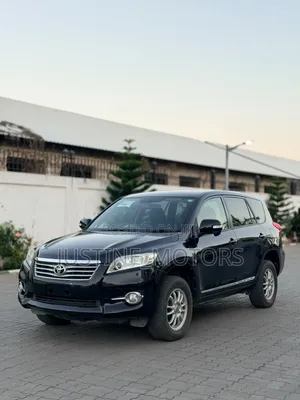 Toyota Vanguard 2013 Black