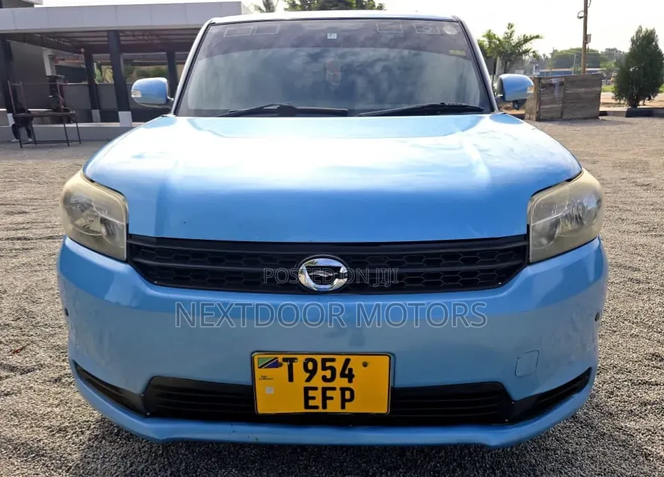 Toyota Rumion 2024 Blue