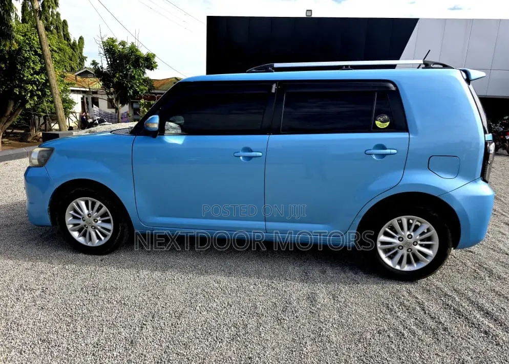 Toyota Rumion 2024 Blue