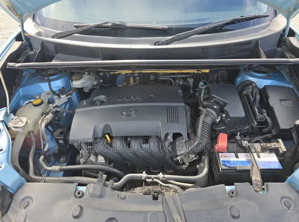 Toyota Rumion 2024 Blue