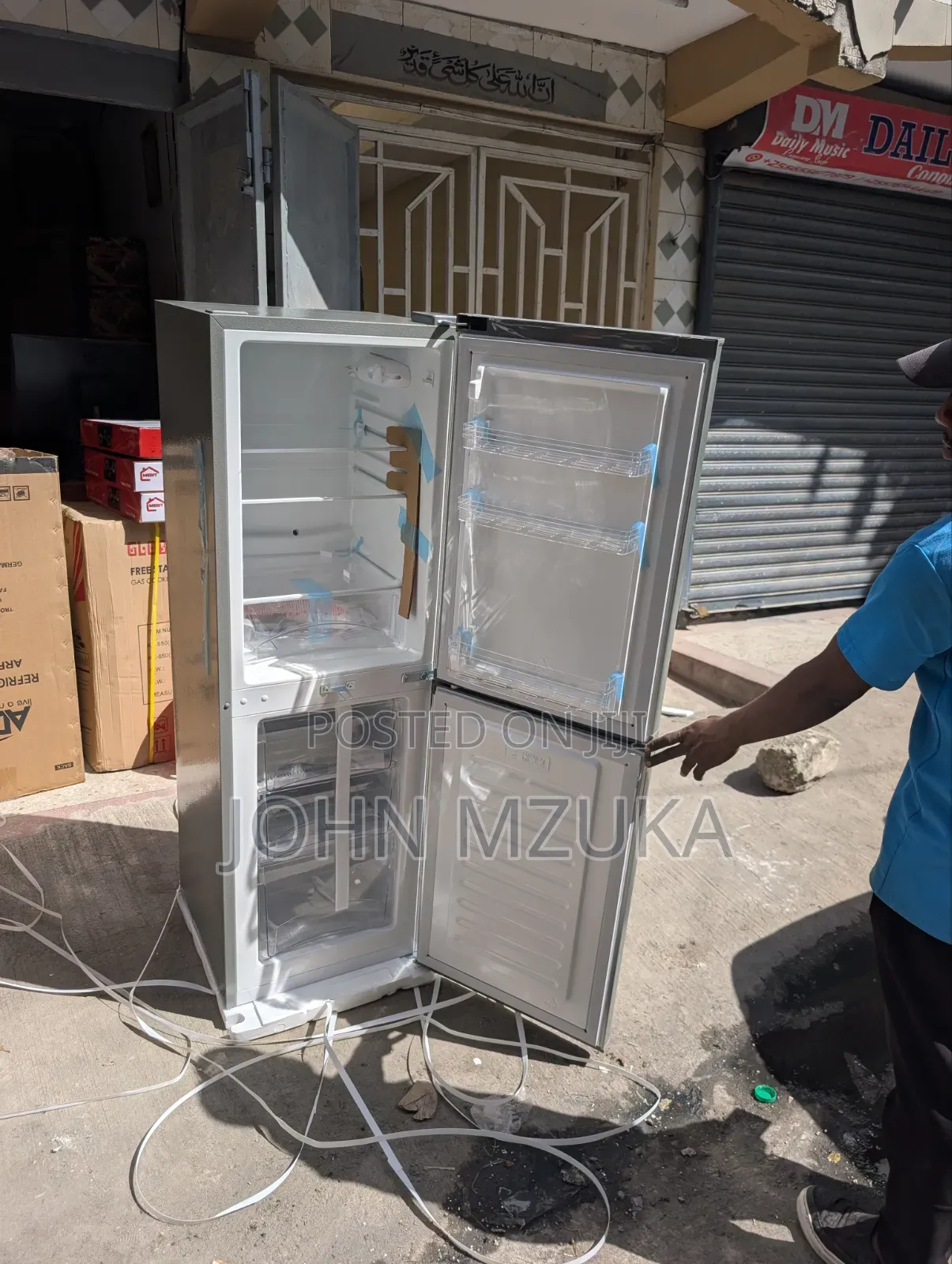 Adh Comb Fridge Arf 79Rs, 188liters , Promotion Price