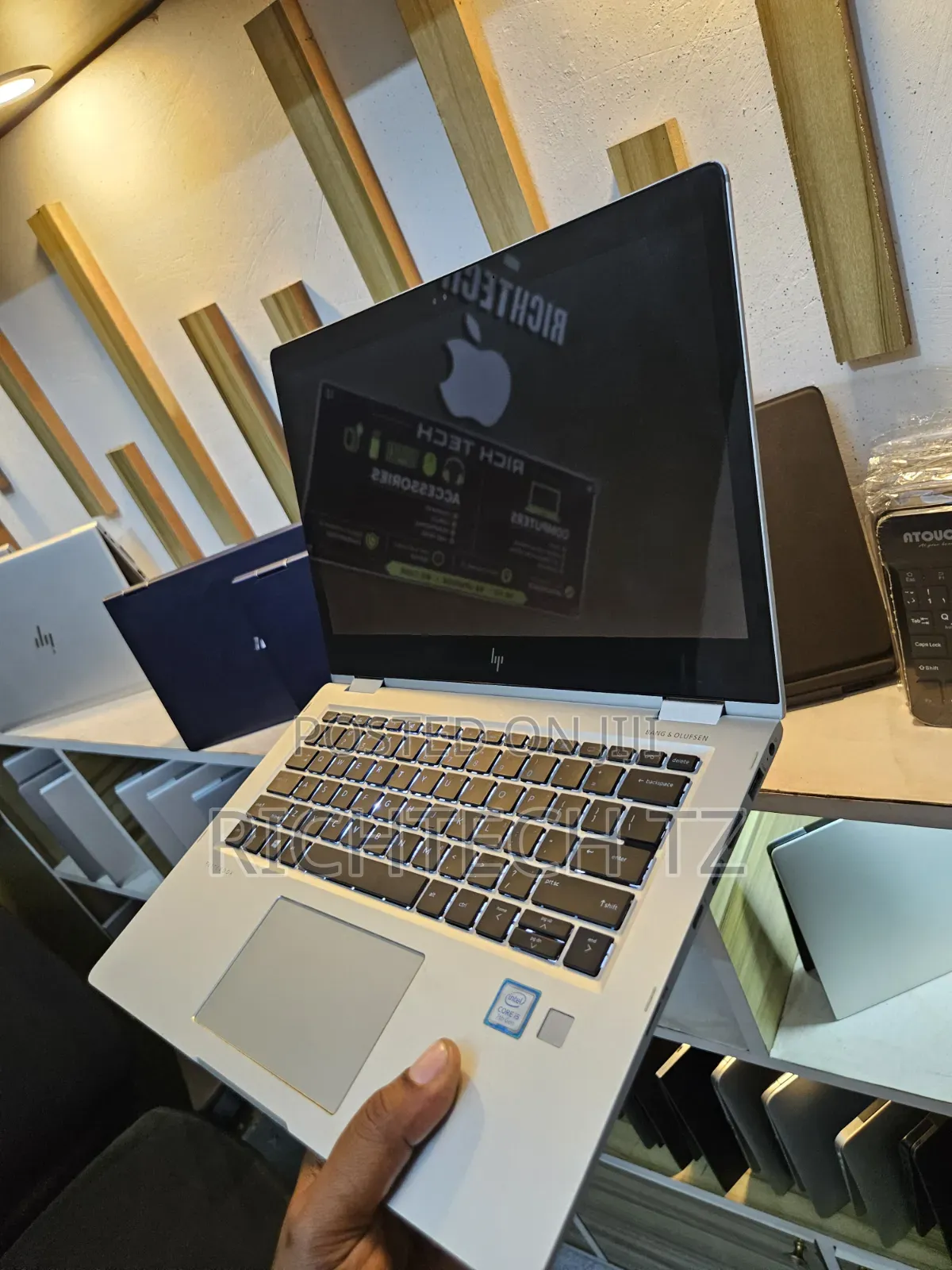 Laptop HP EliteBook x360 1030 G2 8GB Intel Core i5 SSD 256GB