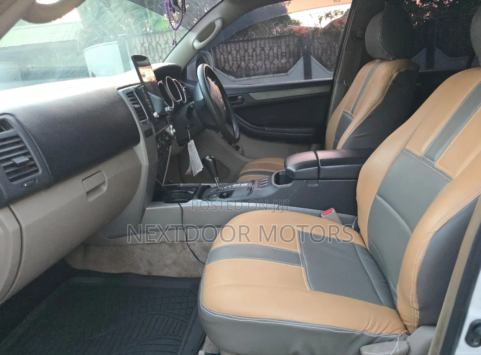 Toyota Hilux Surf 2004 White