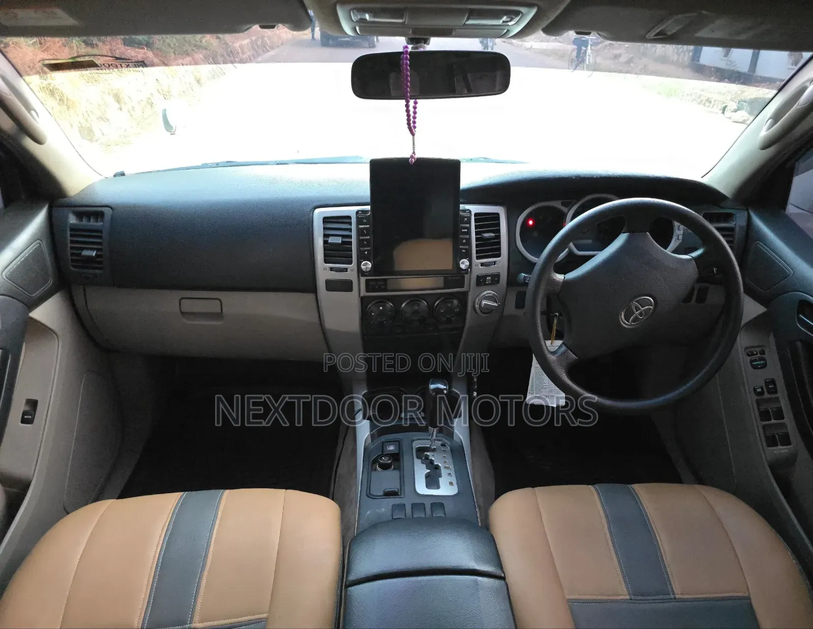Toyota Hilux Surf 2004 White