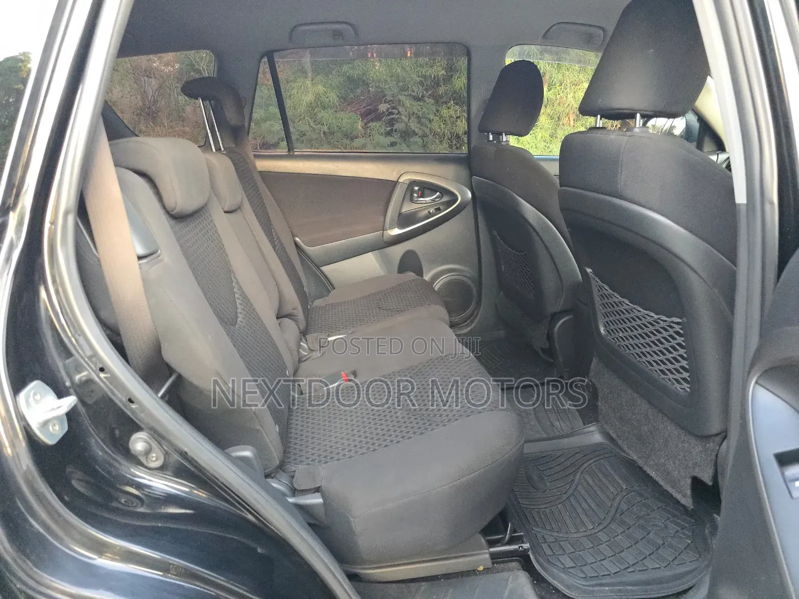 Toyota Vanguard 2010 Black