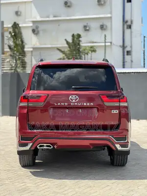 New Toyota Land Cruiser 2024 Maroon