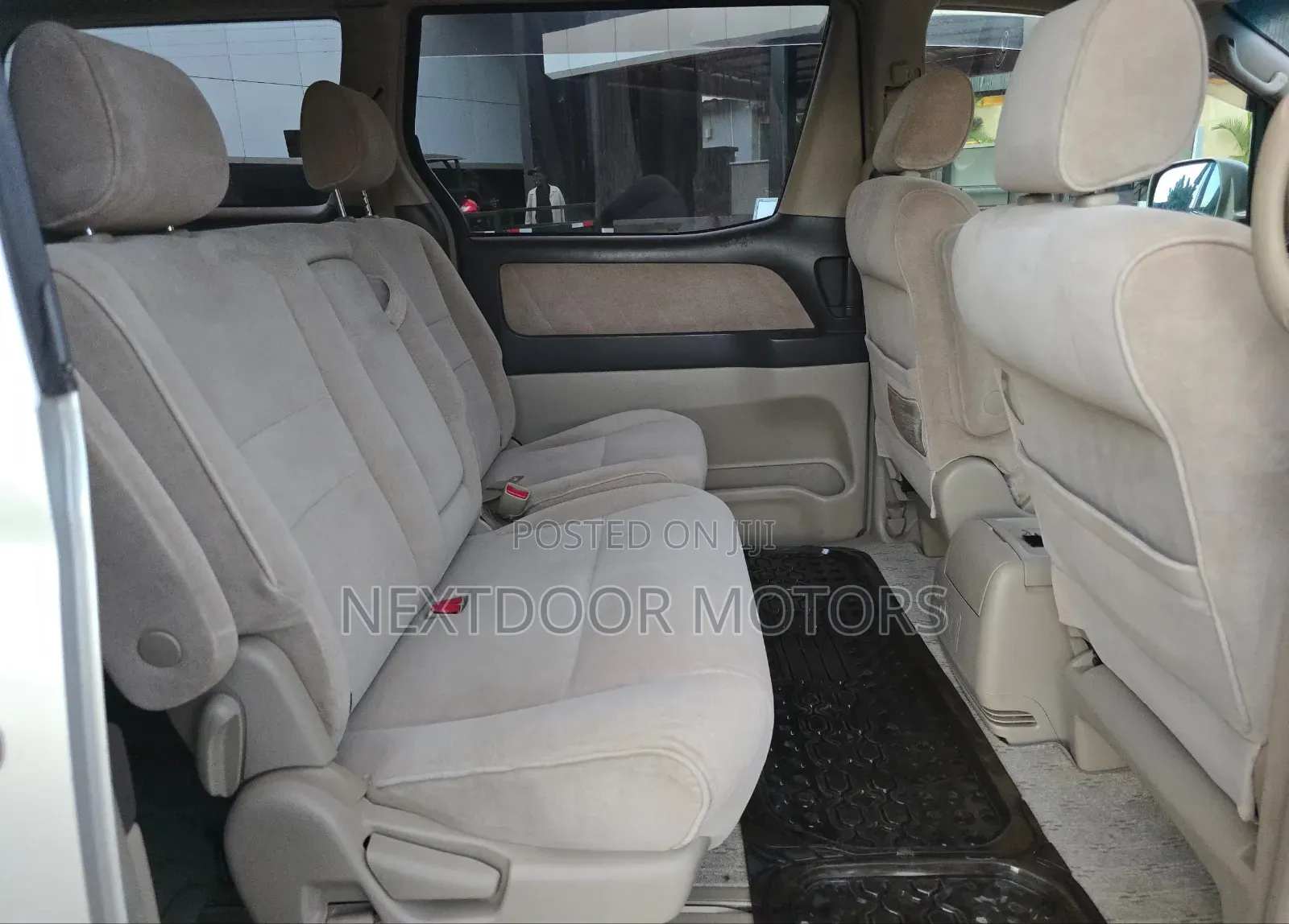 Toyota Alphard 2004 Silver