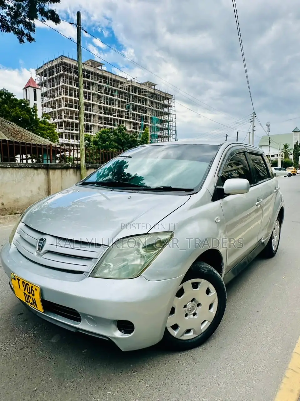 Toyota IST 2004 Silver