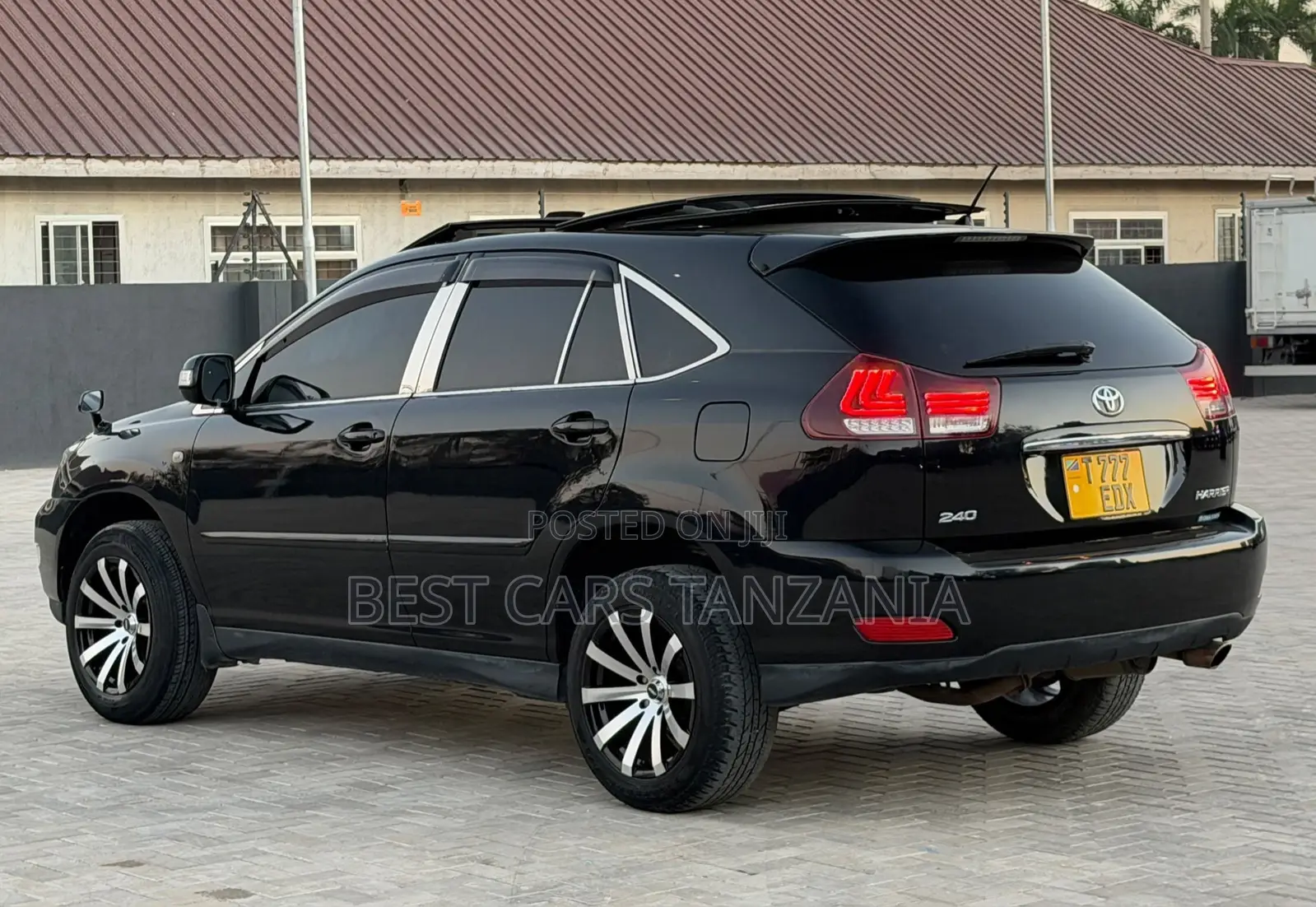 Toyota Harrier 2005 Black