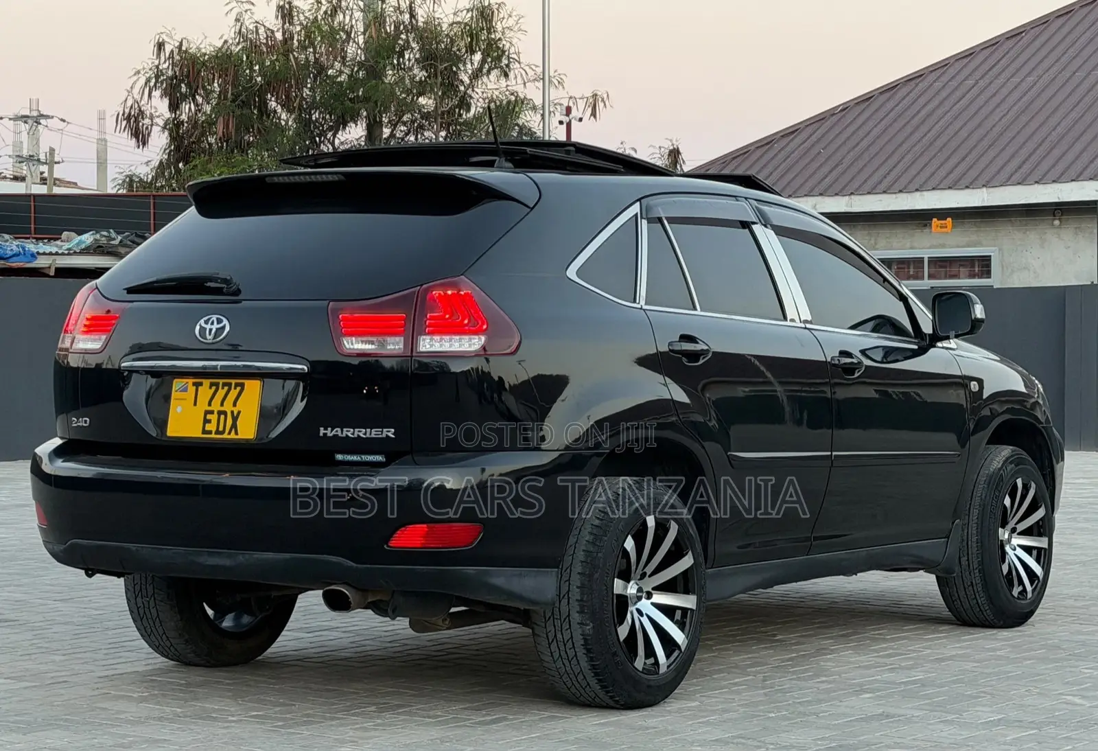 Toyota Harrier 2005 Black