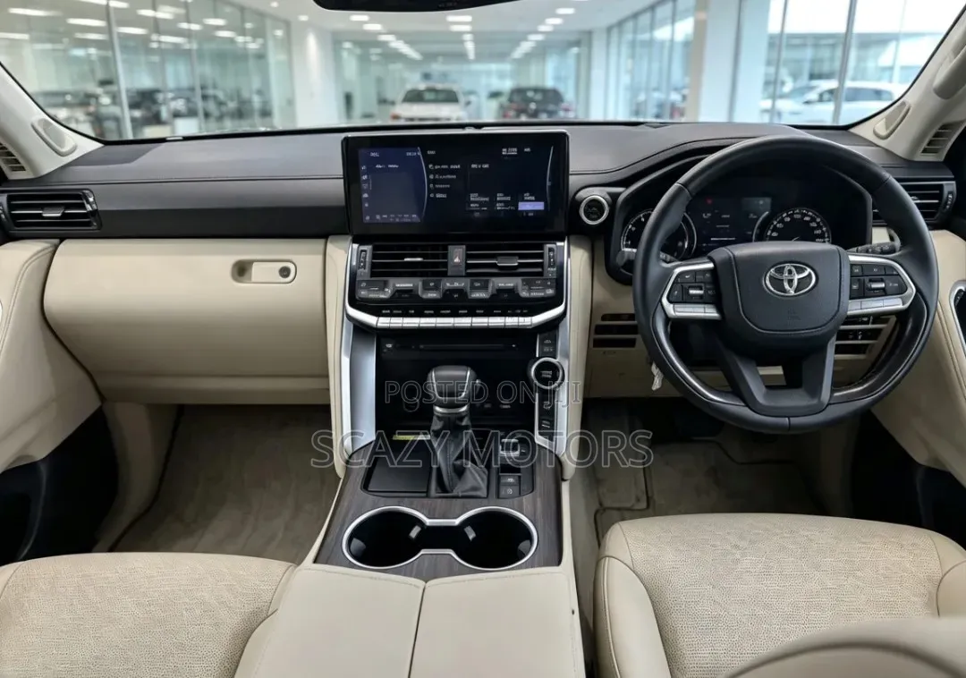 Toyota Land Cruiser 2024 Black