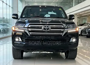 Toyota Land Cruiser 2016 Black