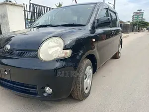Toyota Sienta 1.5 FWD 2004 Black