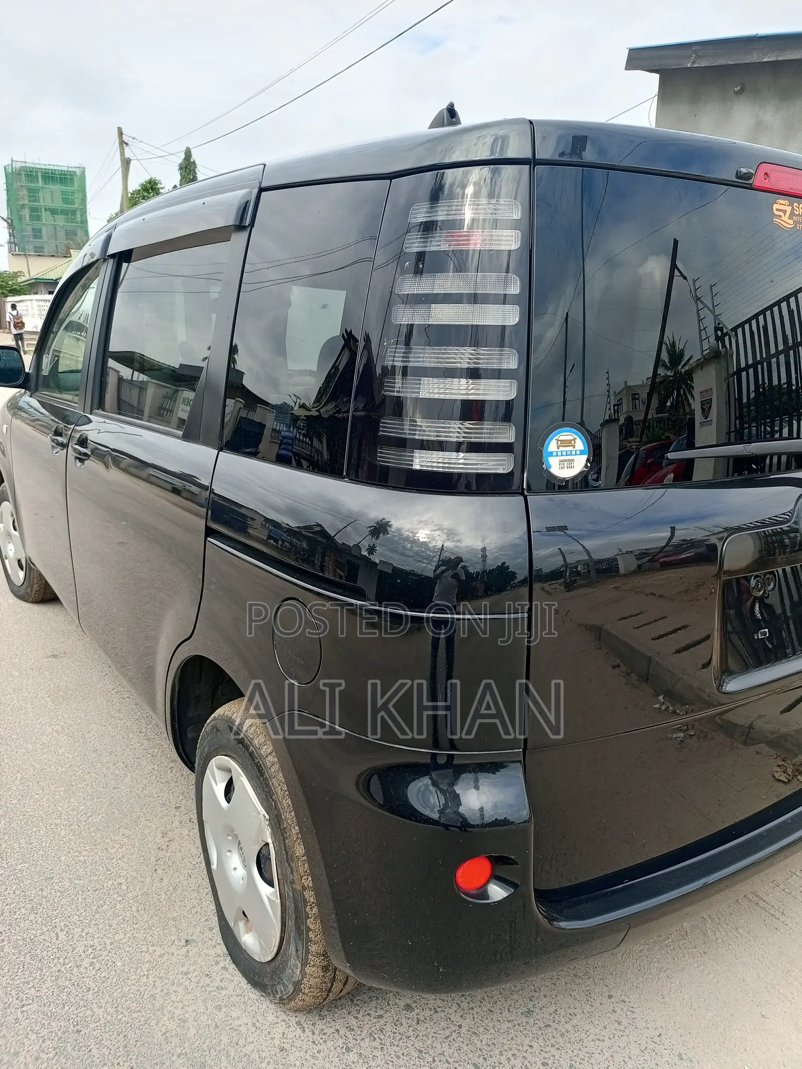Toyota Sienta 1.5 FWD 2004 Black