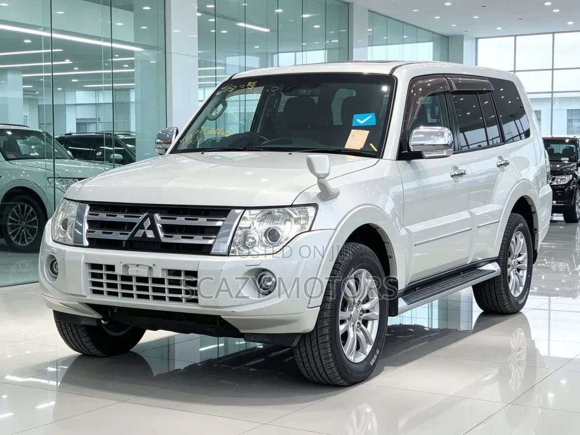Mitsubishi Outlander 2013 White