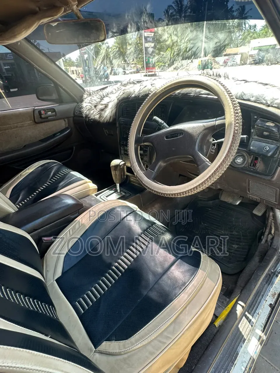 Toyota Mark II 2002 White