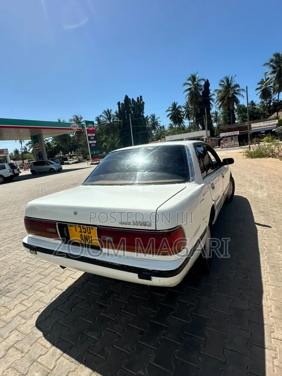 Toyota Mark II 2002 White