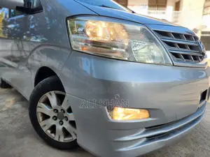 Toyota Alphard 2.4 Petrol AWD 2006 Silver