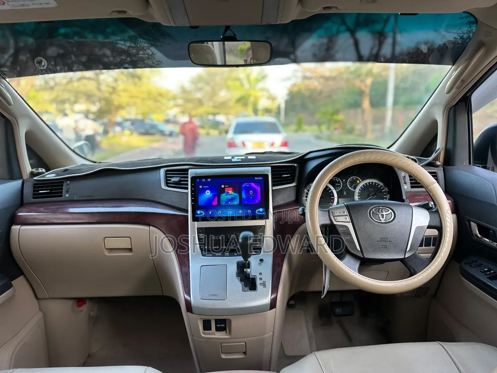 Toyota Alphard 2009 White