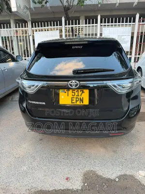 Toyota Harrier 2016 Black