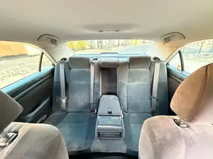 Toyota Crown 2006 White
