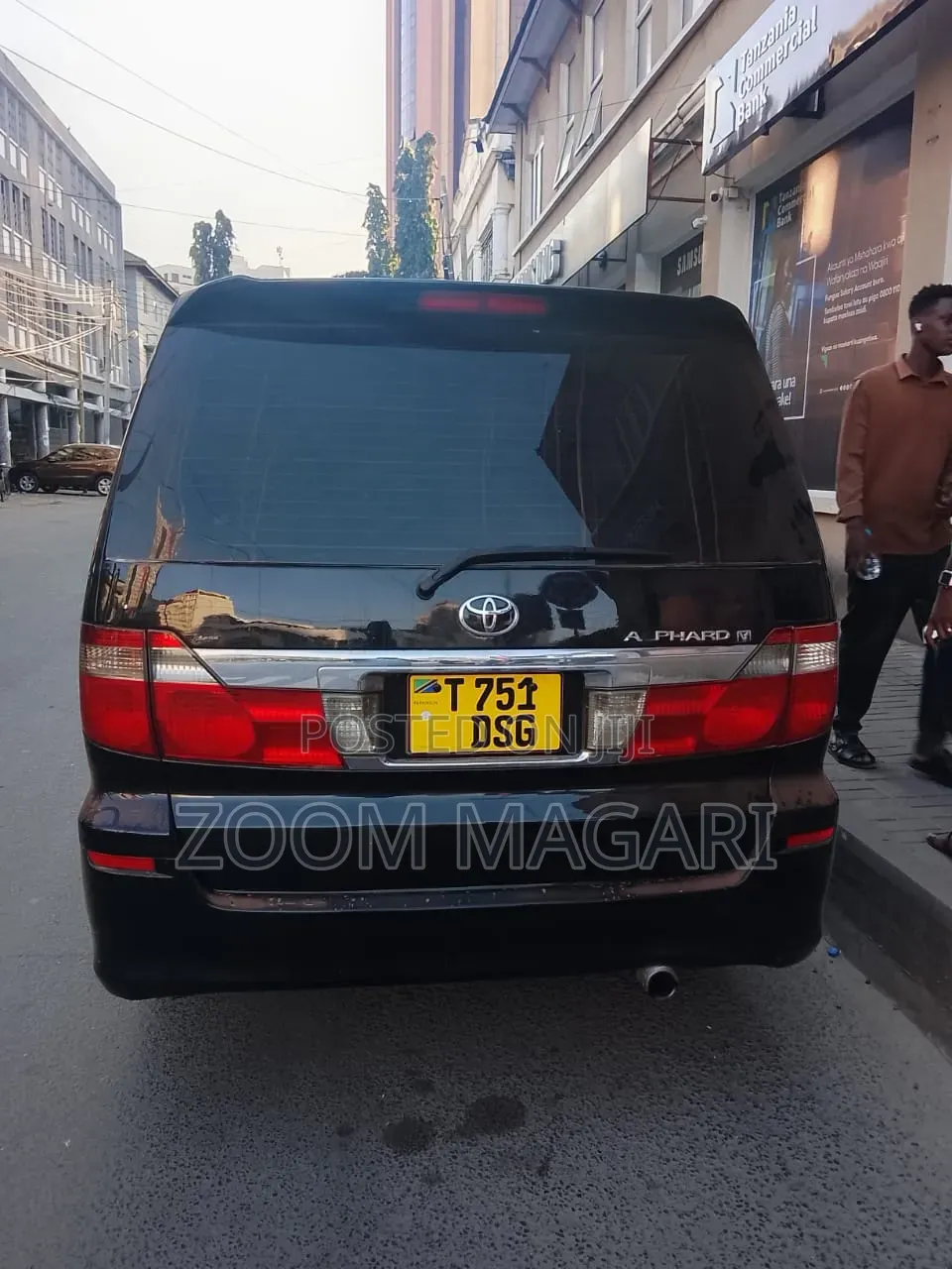 Toyota Alphard 2004 Black