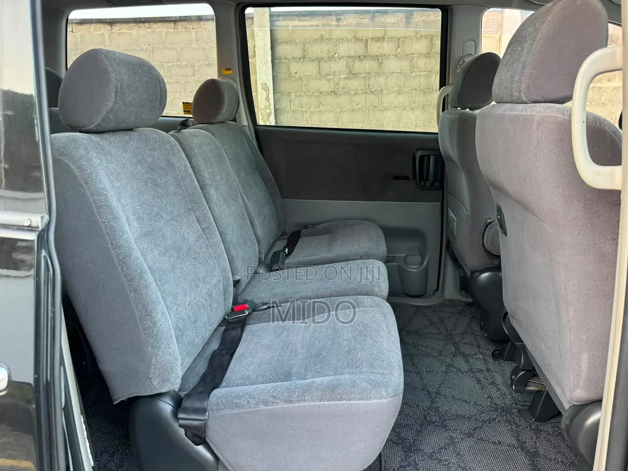 Toyota Noah 2005 Black