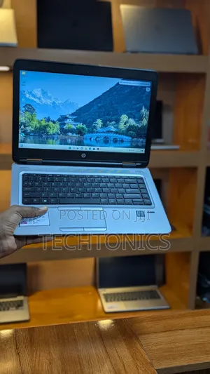 Laptop NEC N22G 8GB Intel Core i5 SSD 256GB