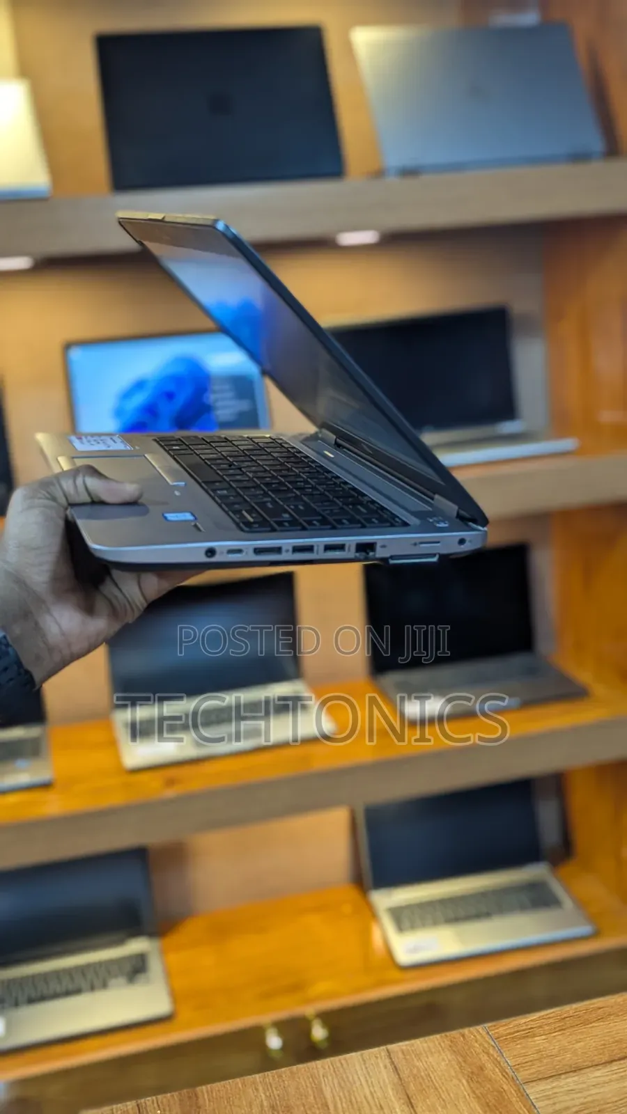 Laptop NEC N22G 8GB Intel Core i5 SSD 256GB