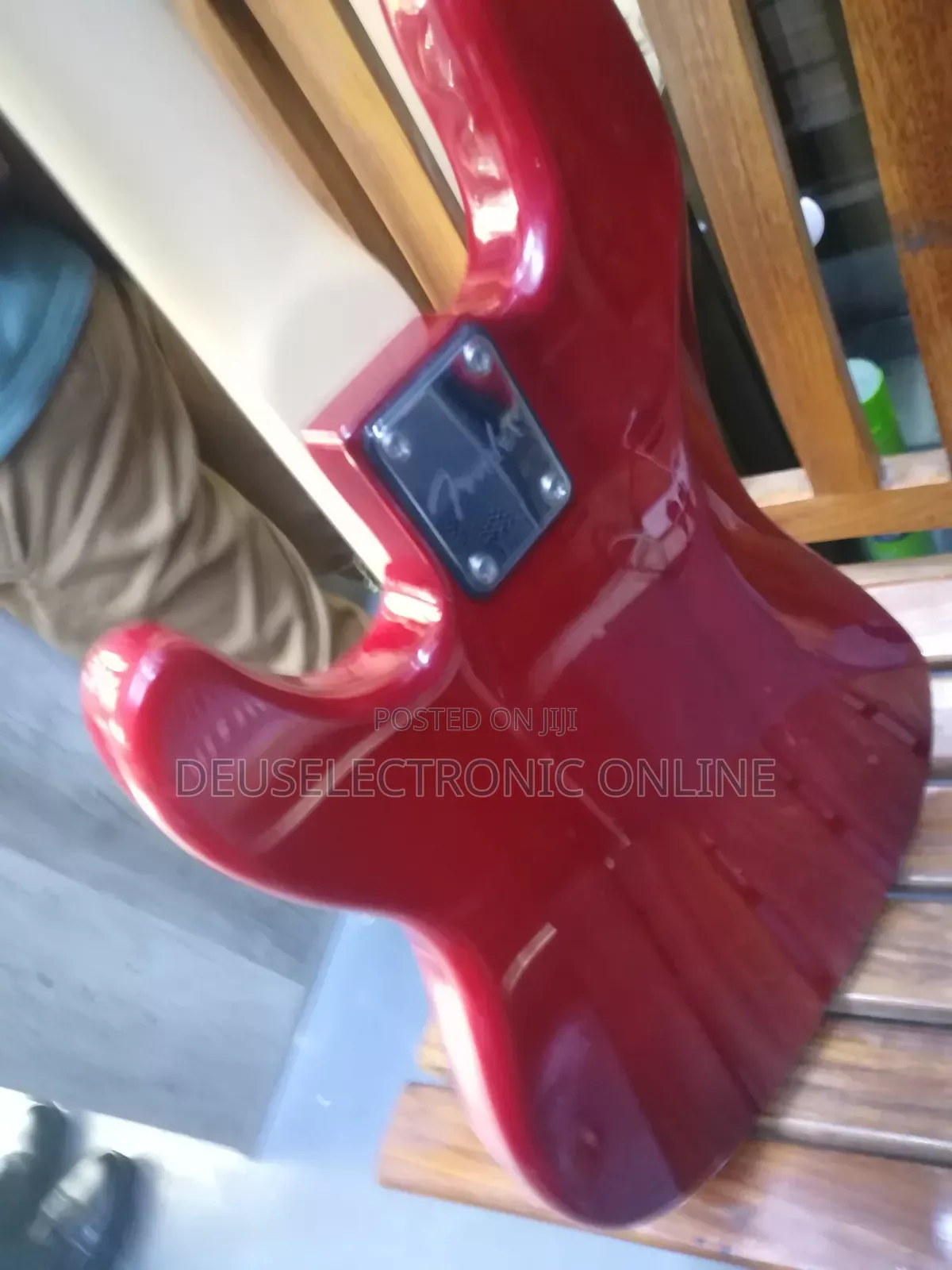 Available Ibanez Fender Bass Guitar 
4 Strings= Passive 
5 Strings