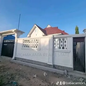 3bdrm House in Mchakama Real Estate, Chamazi for sale
