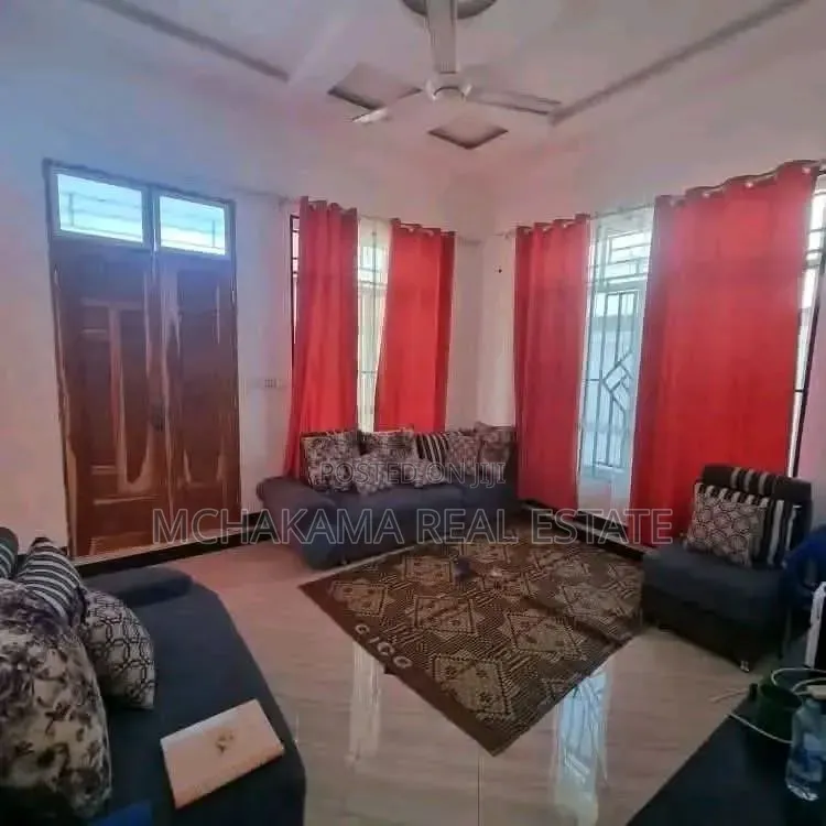 3bdrm House in Mchakama Real Estate, Chamazi for sale
