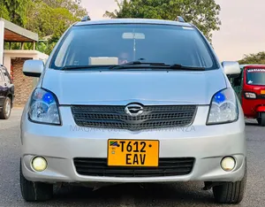 Toyota Corolla Spacio 2004 Silver