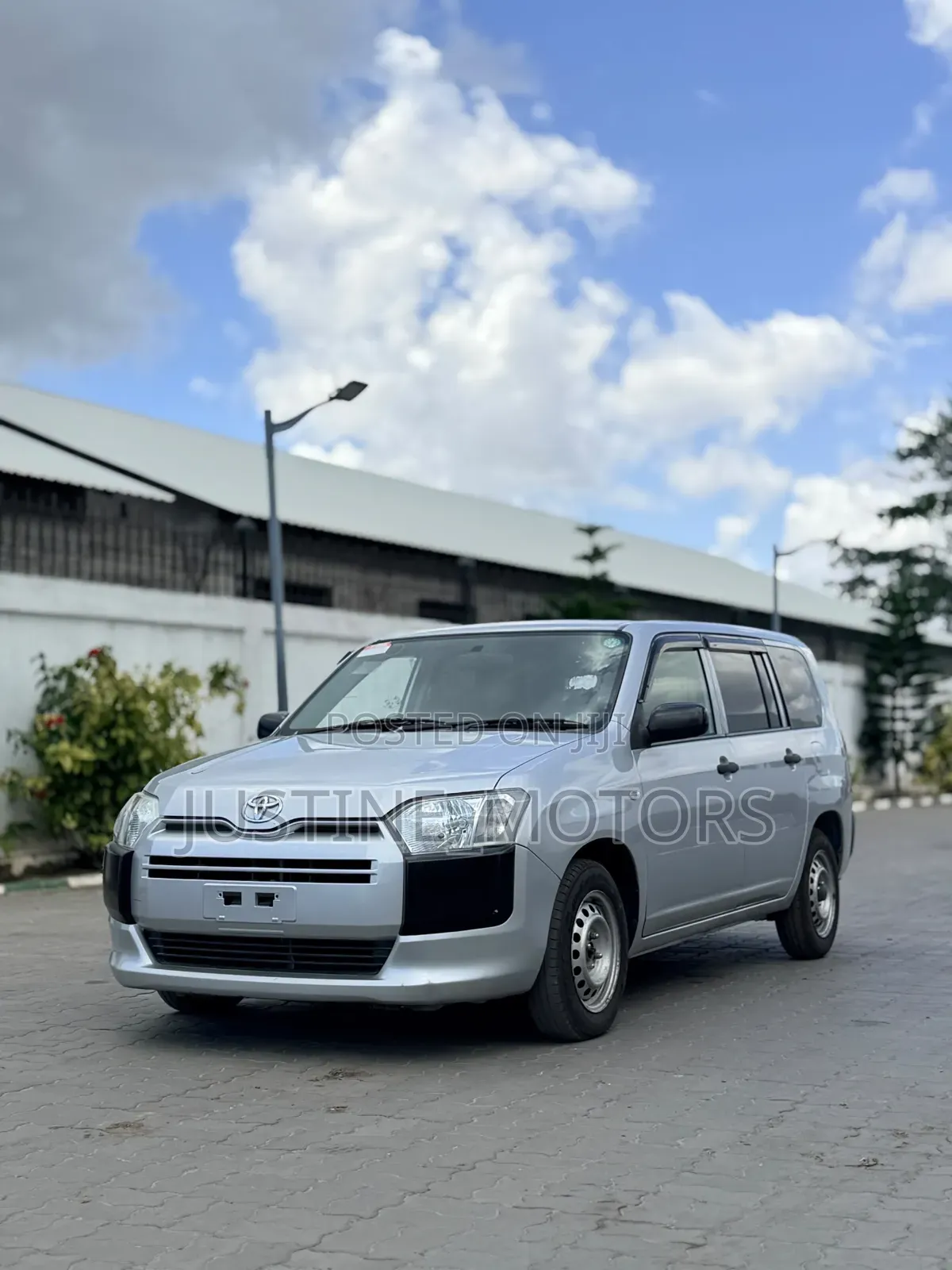 Toyota Probox 2016 Silver
