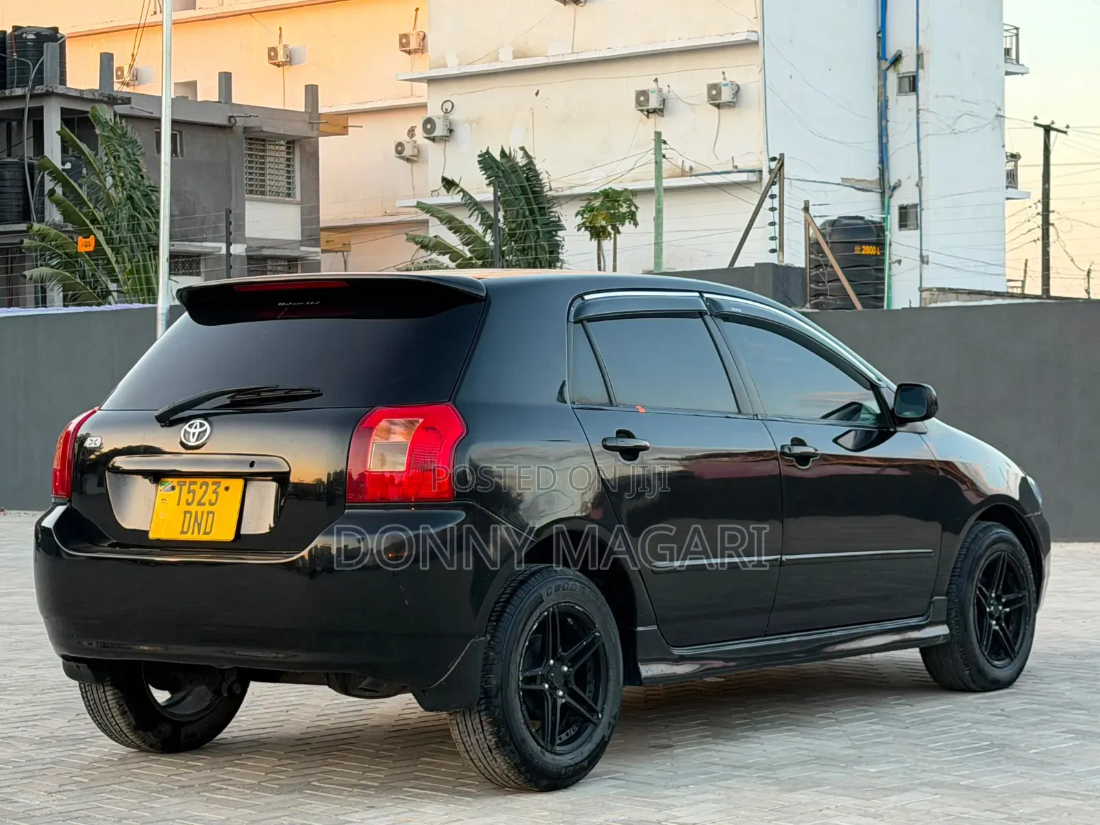 Toyota Corolla RunX 2004 Black