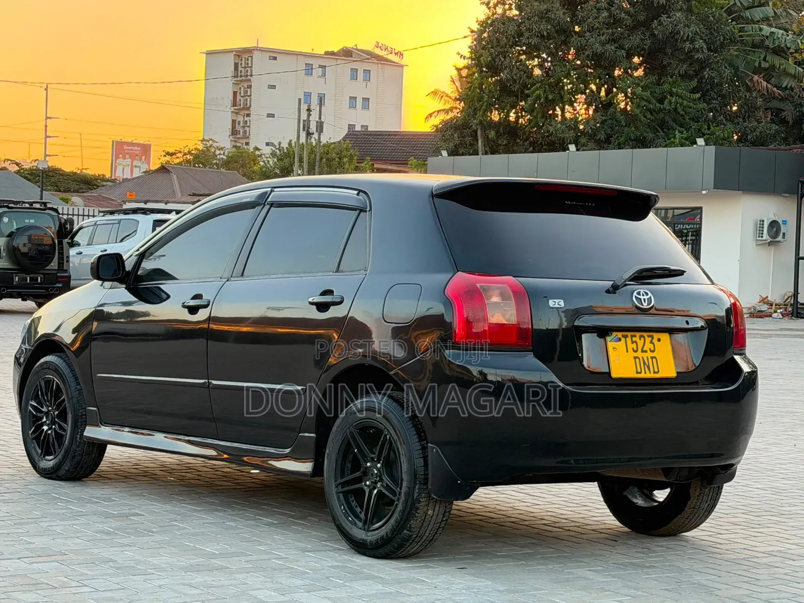 Toyota Corolla RunX 2004 Black