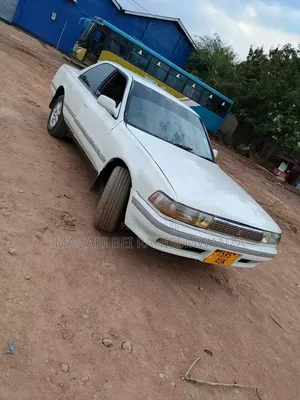 Toyota Mark II 1999 White