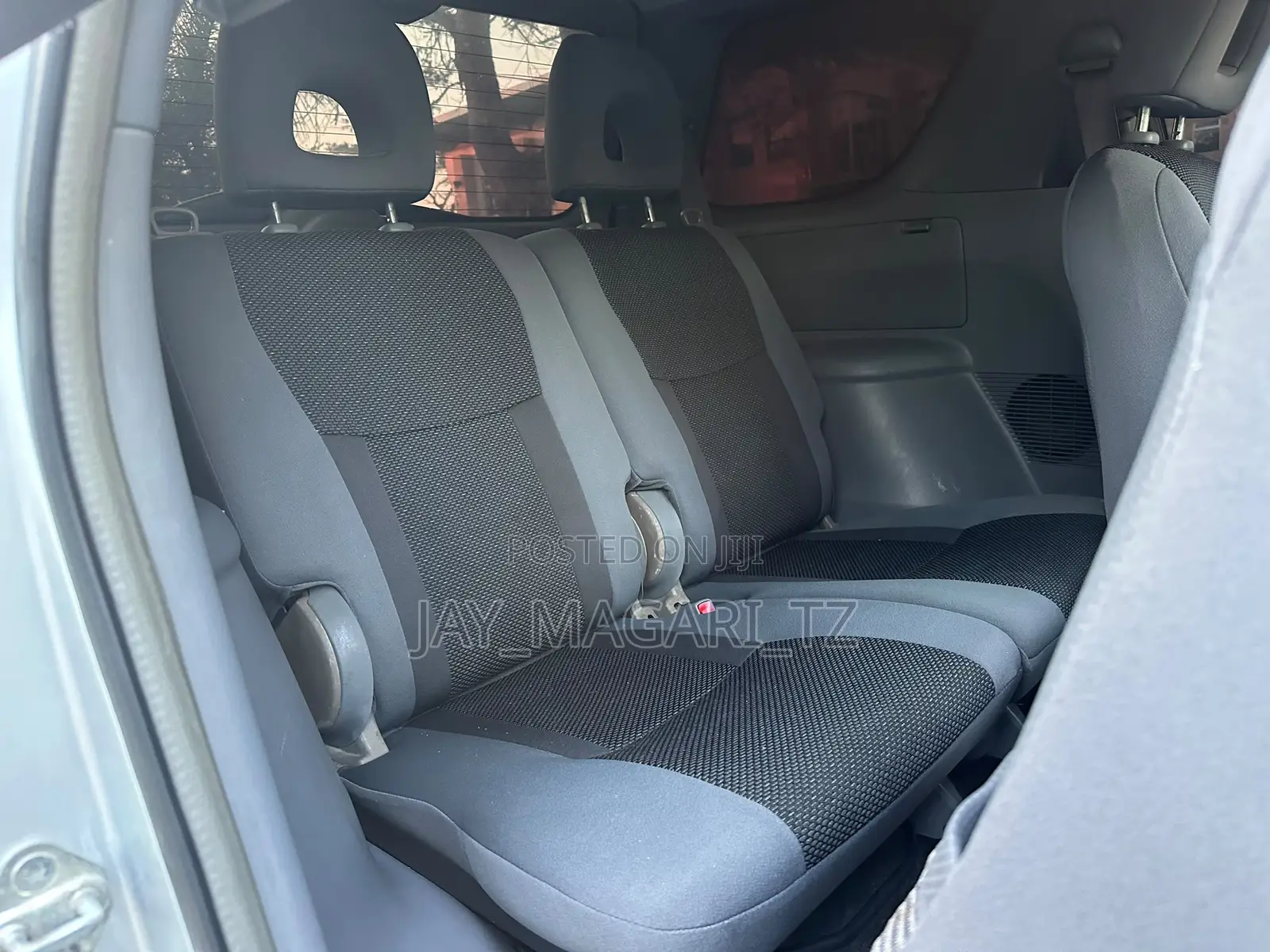 Toyota RAV4 Automatic 2003 Silver