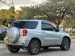 Toyota RAV4 Automatic 2003 Silver