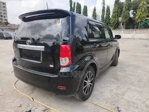 Toyota Corolla Rumion Hatchback 1.5 FWD 2009 Black