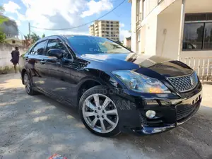 Toyota Crown Royale 2005 Black
